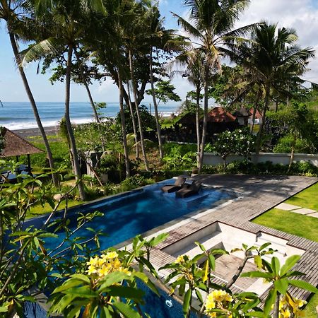 K Ko Surf Village At Keramas Lebih Exteriör bild