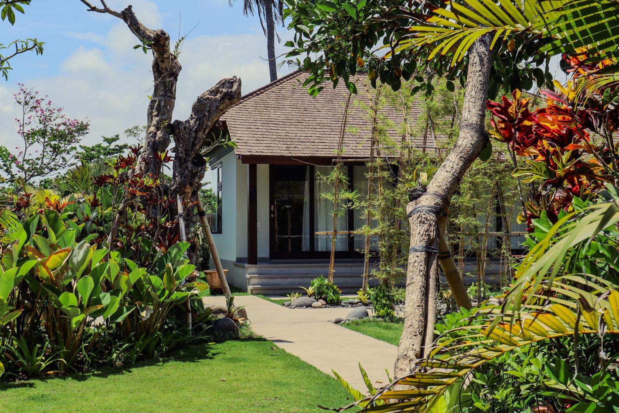K Ko Surf Village At Keramas Lebih Exteriör bild