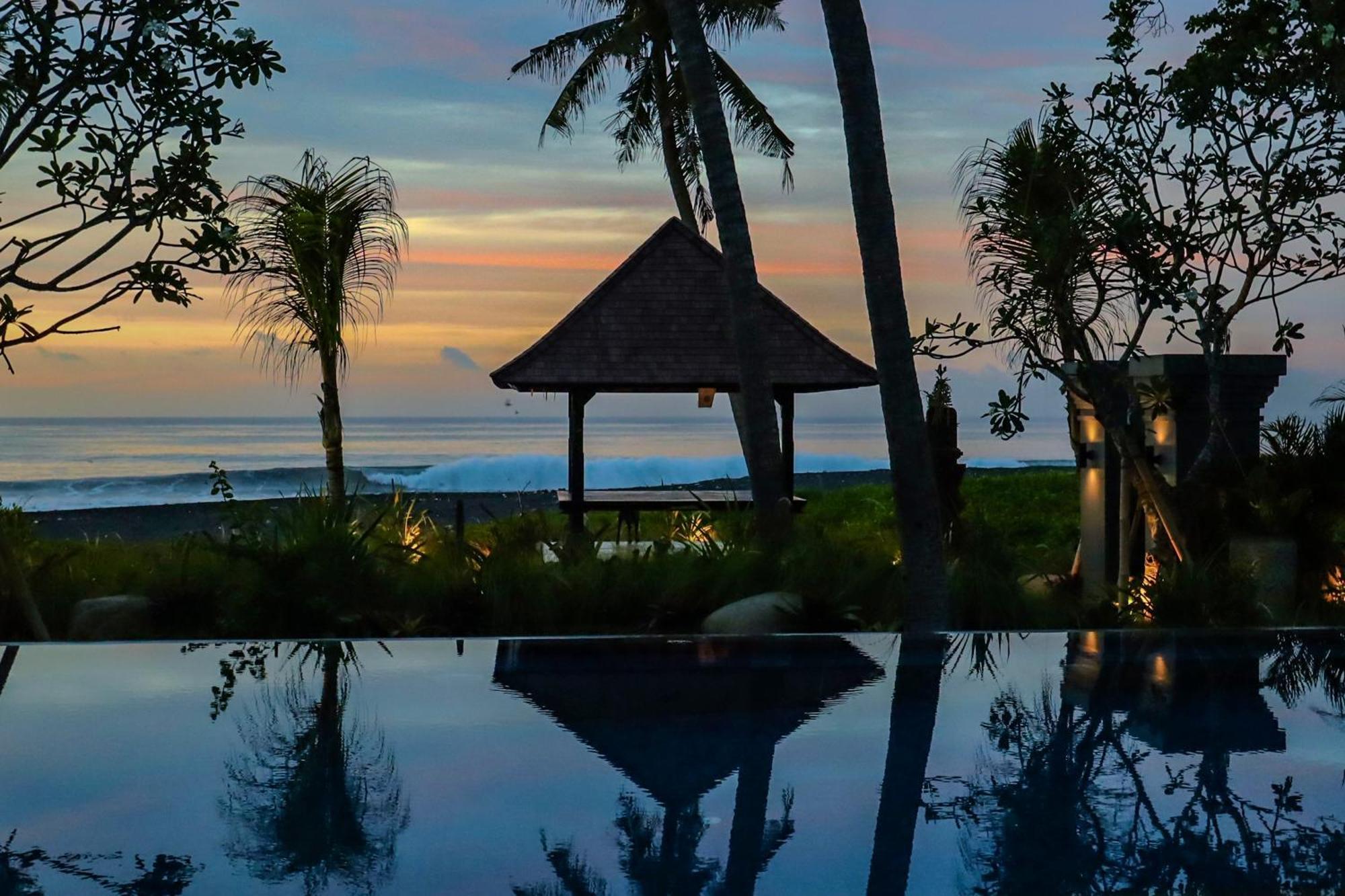 K Ko Surf Village At Keramas Lebih Exteriör bild