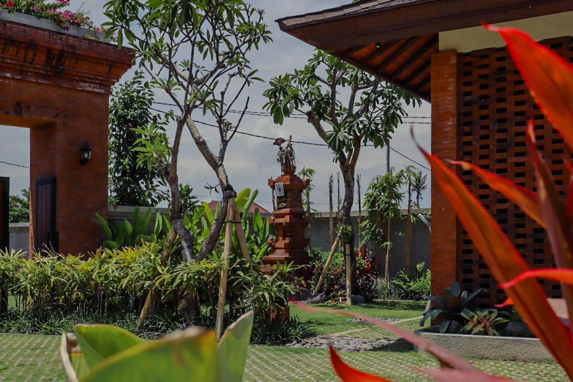 K Ko Surf Village At Keramas Lebih Exteriör bild