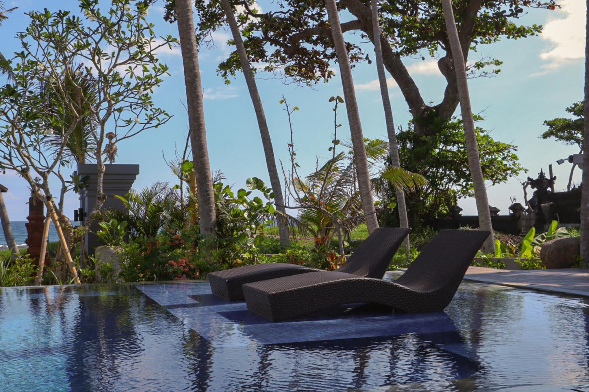 K Ko Surf Village At Keramas Lebih Exteriör bild